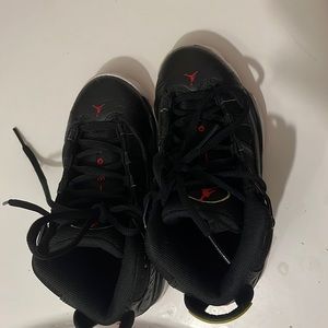 Air Jordan two3 boys shoes black size 11C